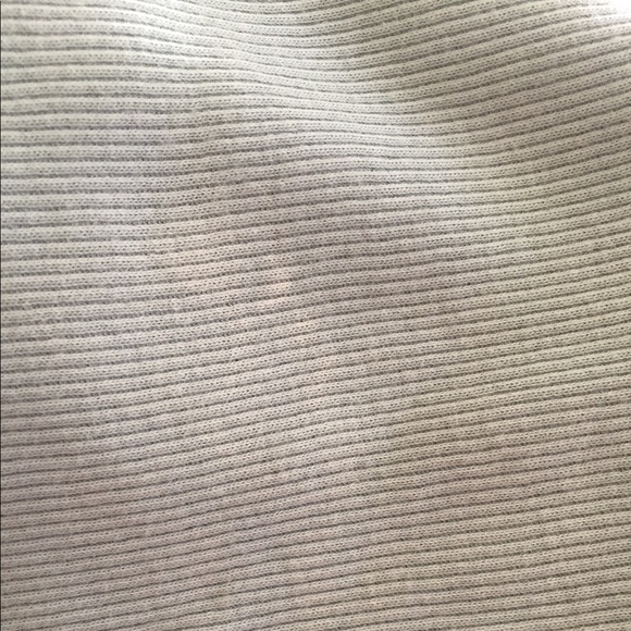 3 Sigrid Olsen tanks size L - Picture 8 of 8